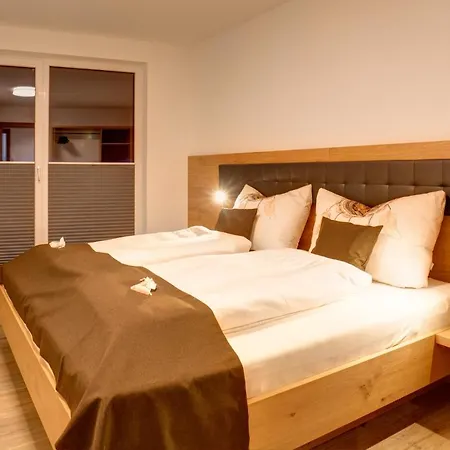 Apartment Sopherl *