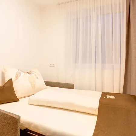 公寓 Sopherl 佩特诺伊阿尔贝格