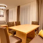 Sopherl 페트노이 암 아를베르크